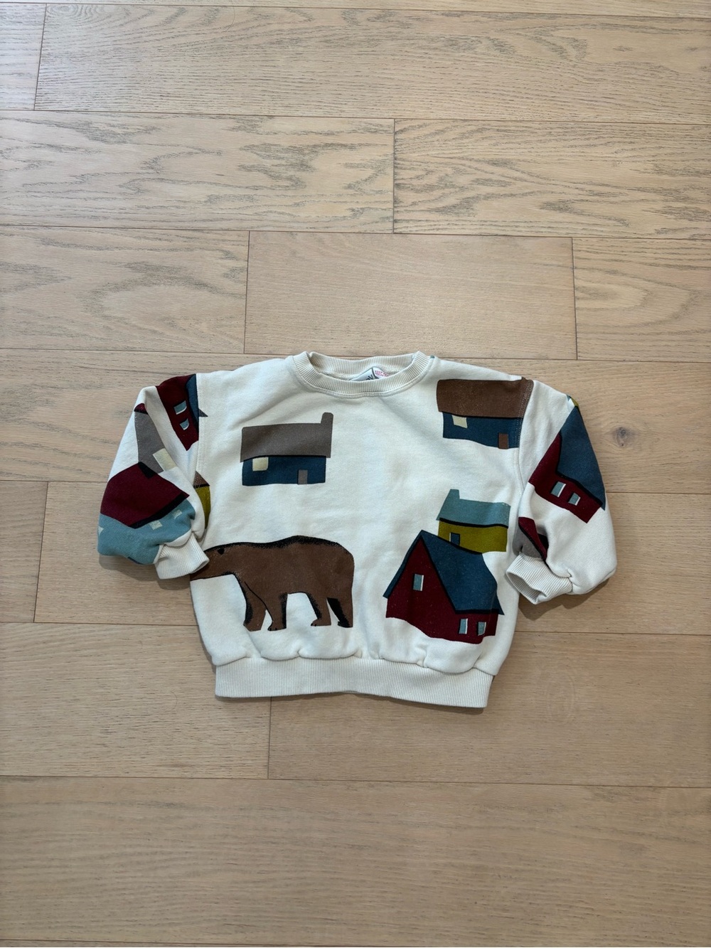 Zara kid cream house print sweatshirt, size 5Y